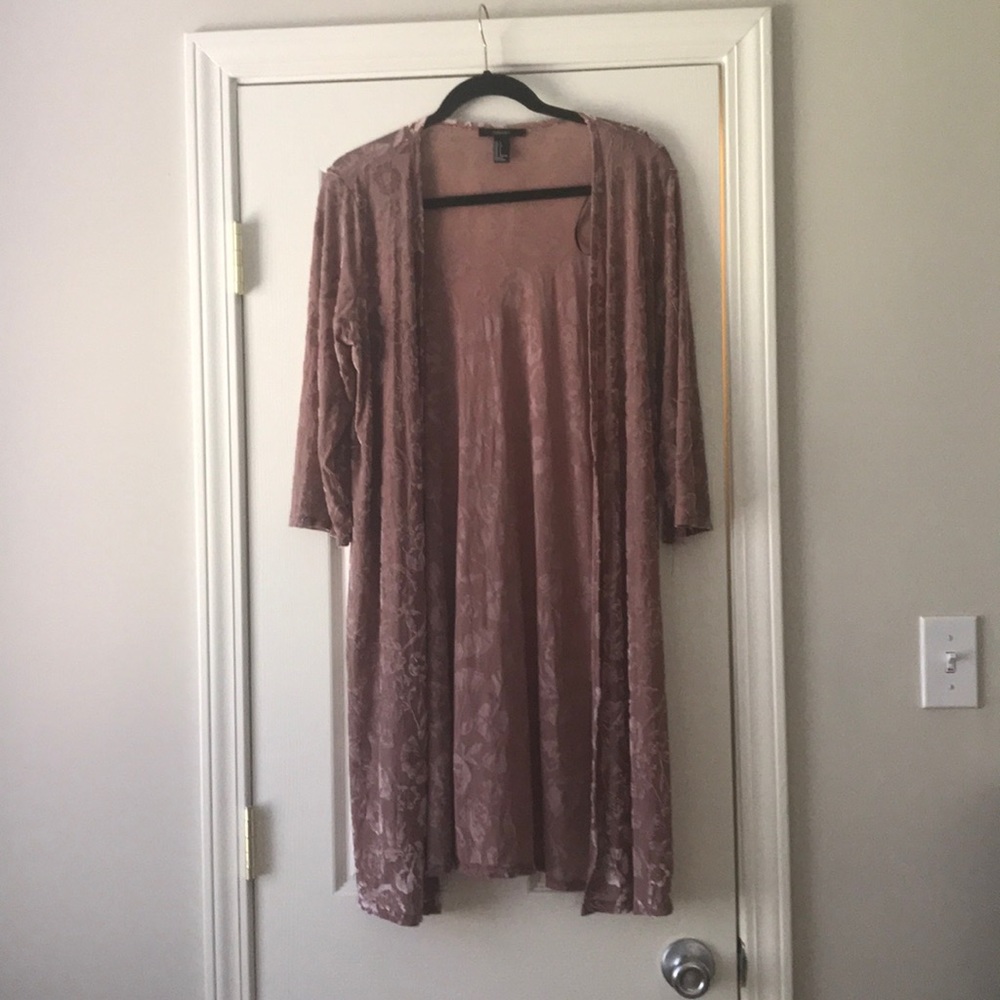 Forever 21 velvet duster